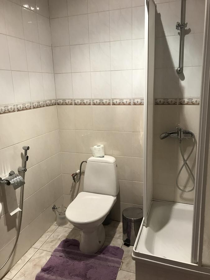 Apartment On Nebesnoi Sotni 日托米尔 外观 照片