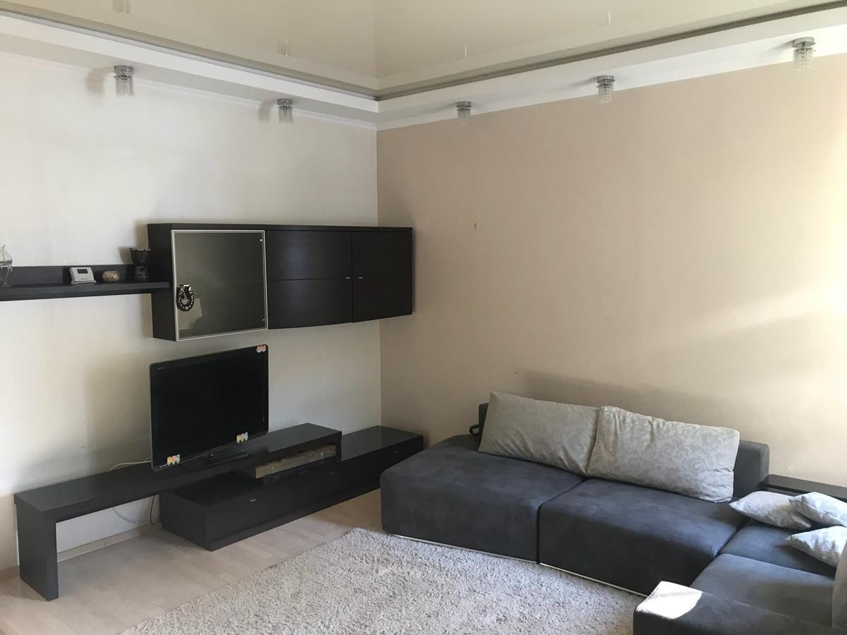 Apartment On Nebesnoi Sotni 日托米尔 外观 照片